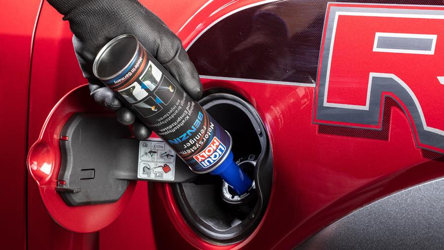 Propre et net: le nettoyant pour moteurs essence et diesel