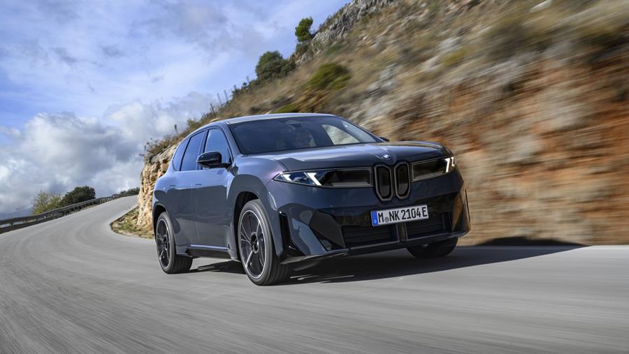 Une BMW neuve sur deux est désormais électrique