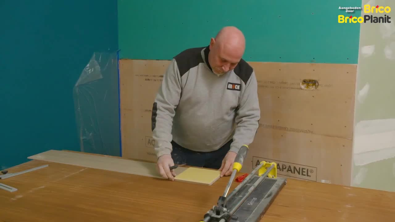 Hoe gebruik je een tegelsnijder?